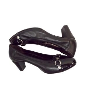 AGL Attilio Giusti LeombruniItaly calfskin leather black pumps 37.5